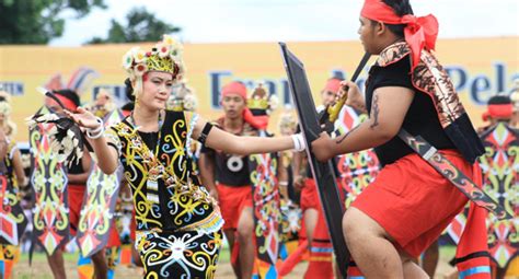 Kegiatan Budaya Bahasa Kutai Kartanegara